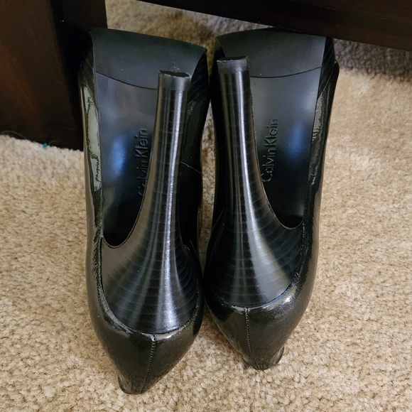 Calvin Klein Karsyn Pump size 8 - Picture 5 of 8